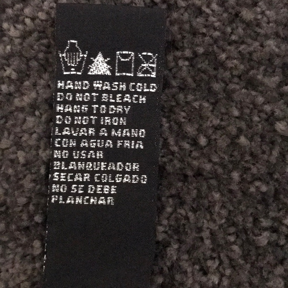 Dress - Picture 10 of 10